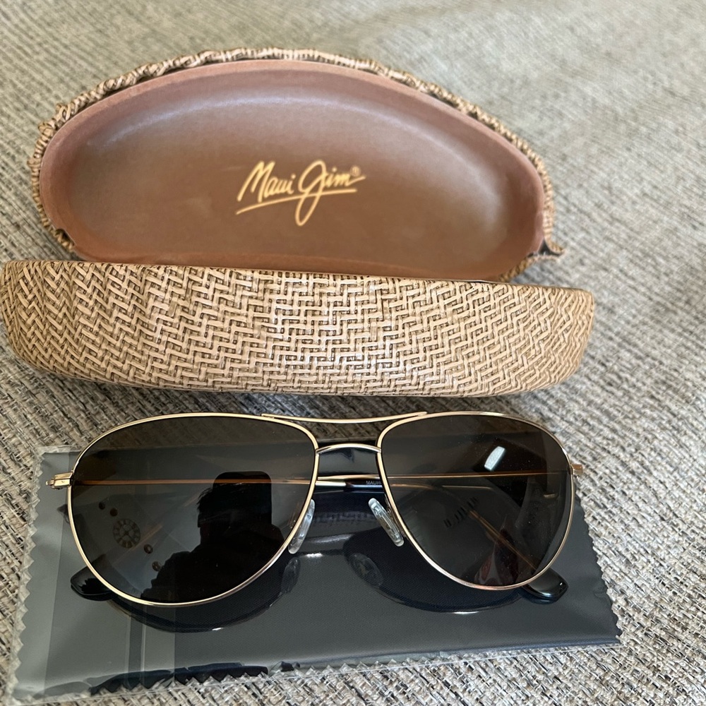 Maui Jim Gold Aviator Sunglasses with Brown Case